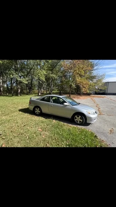 2004 Honda Civic 7th Gen - Image 3 of 3
