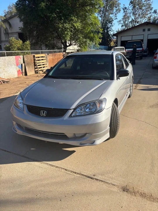 2004 Honda Civic 7th Gen - Image 2 of 10