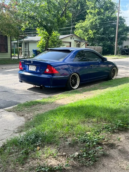 2004 Honda Civic 7th Gen - Image 2 of 6
