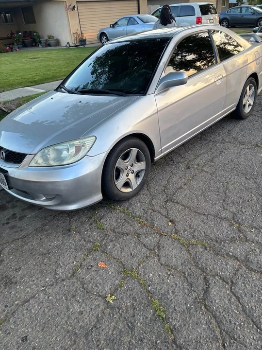 2004 Honda Civic 7th Gen - Image 4 of 4