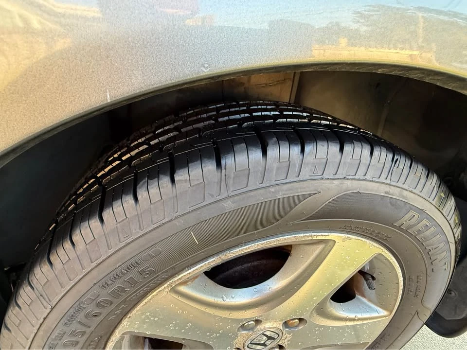 2004 Honda Civic 7th Gen - Image 12 of 17