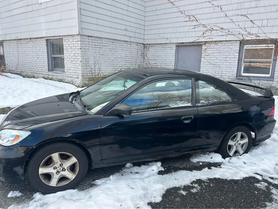2004 Honda Civic 7th Gen - Image 2 of 4