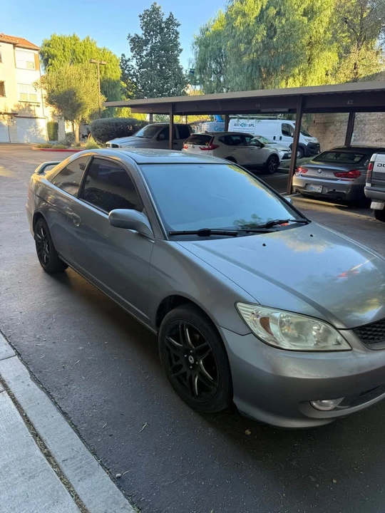 2004 Honda Civic 7th Gen - Image 3 of 11