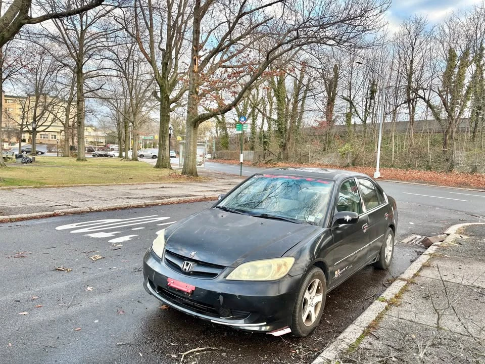 2004 Honda Civic 7th Gen - Image 3 of 10