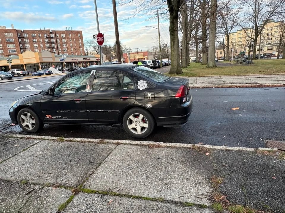 2004 Honda Civic 7th Gen - Image 4 of 10