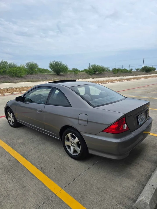 2004 Honda Civic 7th Gen - Image 4 of 11