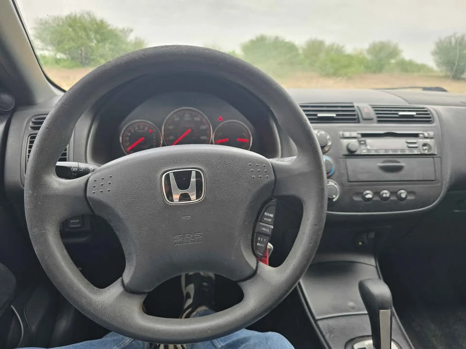 2004 Honda Civic 7th Gen - Image 9 of 11