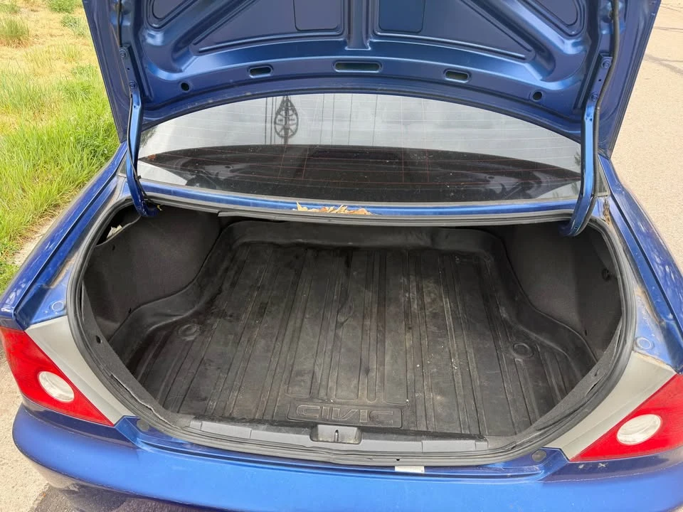2004 Honda Civic 7th Gen - Image 6 of 10