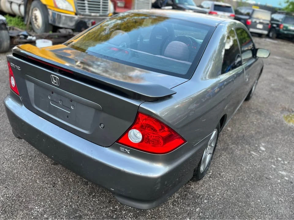 2004 Honda Civic 7th Gen - Image 2 of 9