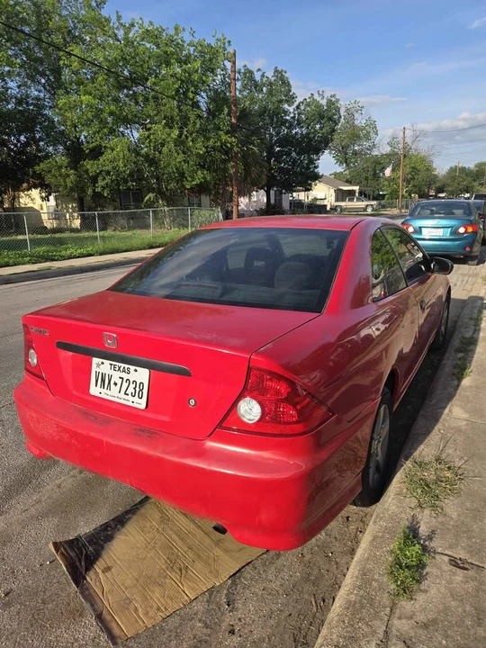 2004 Honda Civic 7th Gen - Image 3 of 7