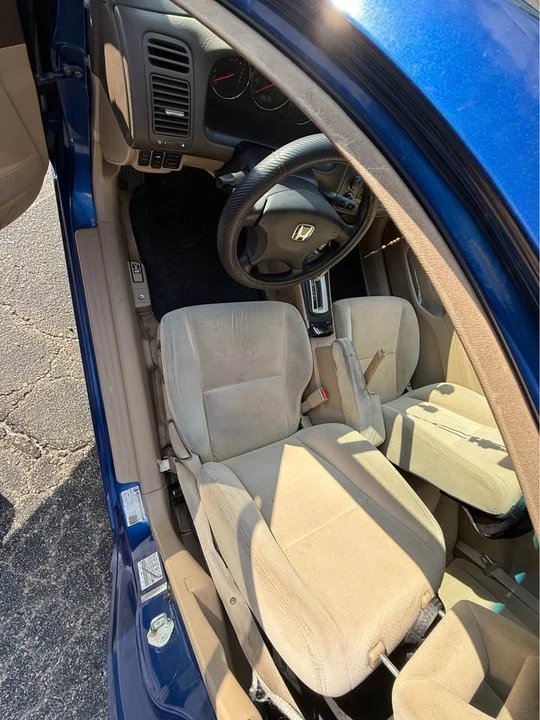 2004 Honda Civic 7th Gen - Image 7 of 9