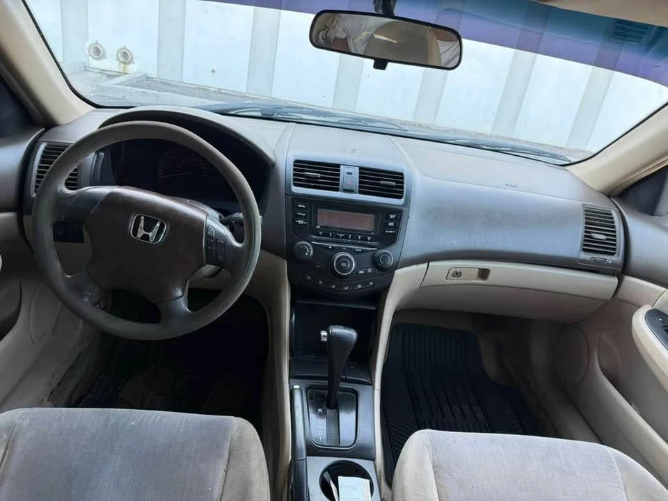 2004 Honda Civic 7th Gen - Image 8 of 9
