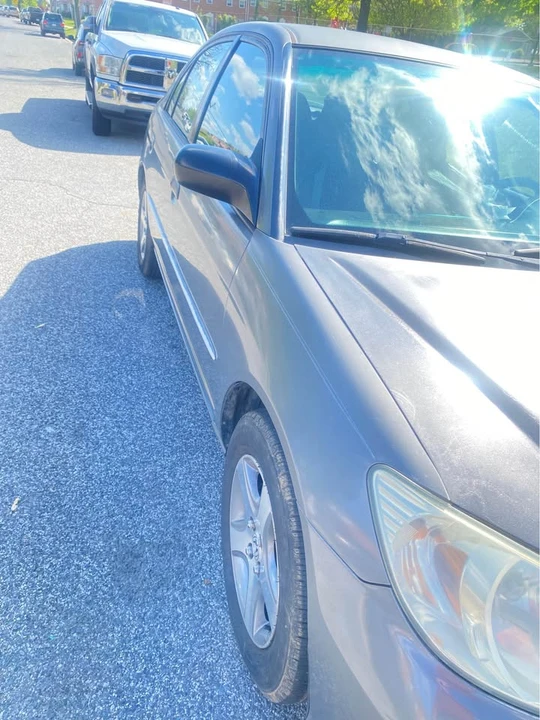 2004 Honda Civic 7th Gen - Image 2 of 8