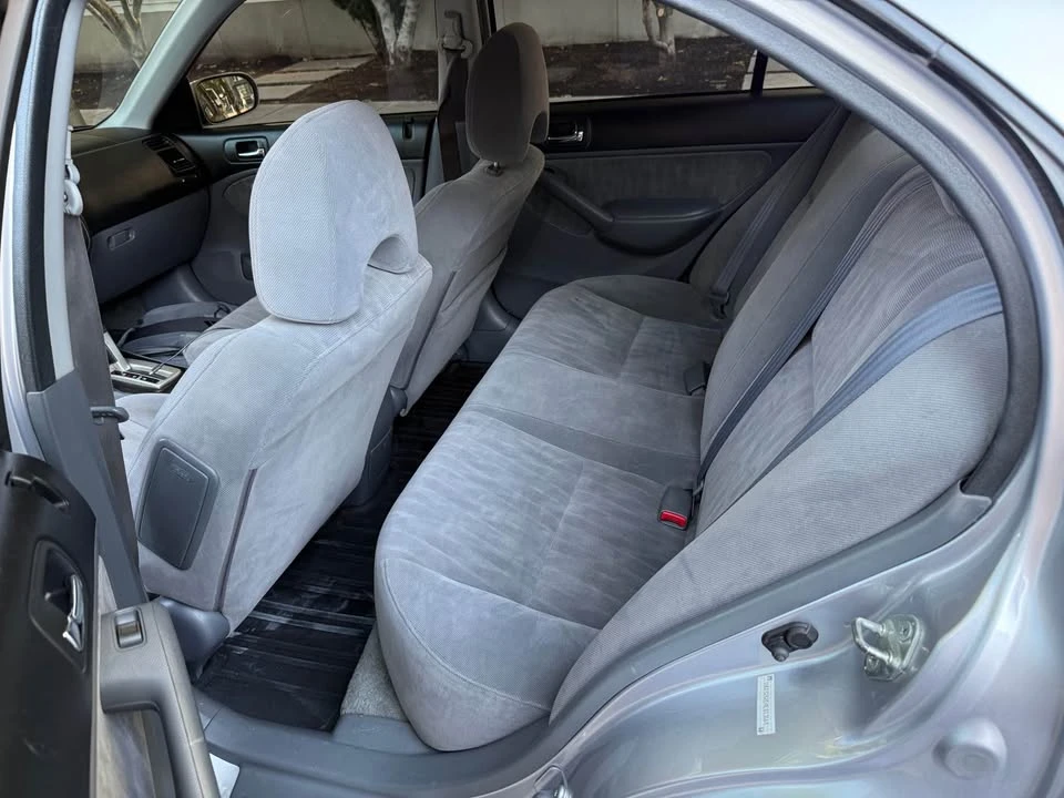 2004 Honda Civic 7th Gen - Image 3 of 5