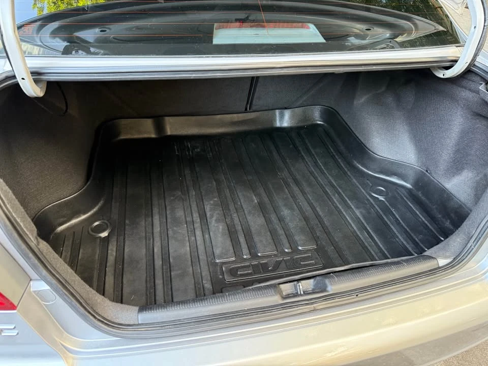 2004 Honda Civic 7th Gen - Image 4 of 5