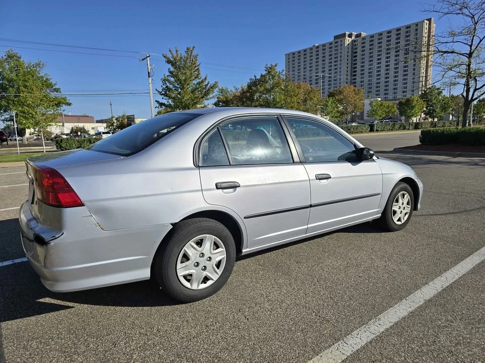 2004 Honda Civic 7th Gen - Image 3 of 12