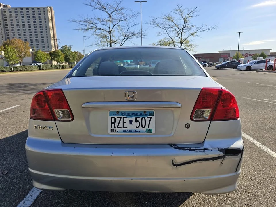 2004 Honda Civic 7th Gen - Image 4 of 12