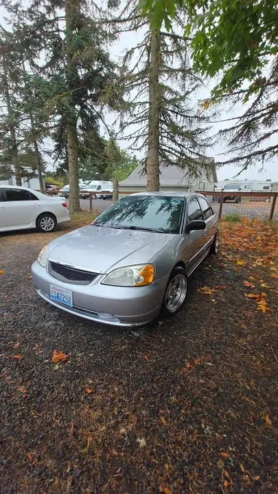 2004 Honda Civic 7th Gen - Image 3 of 5