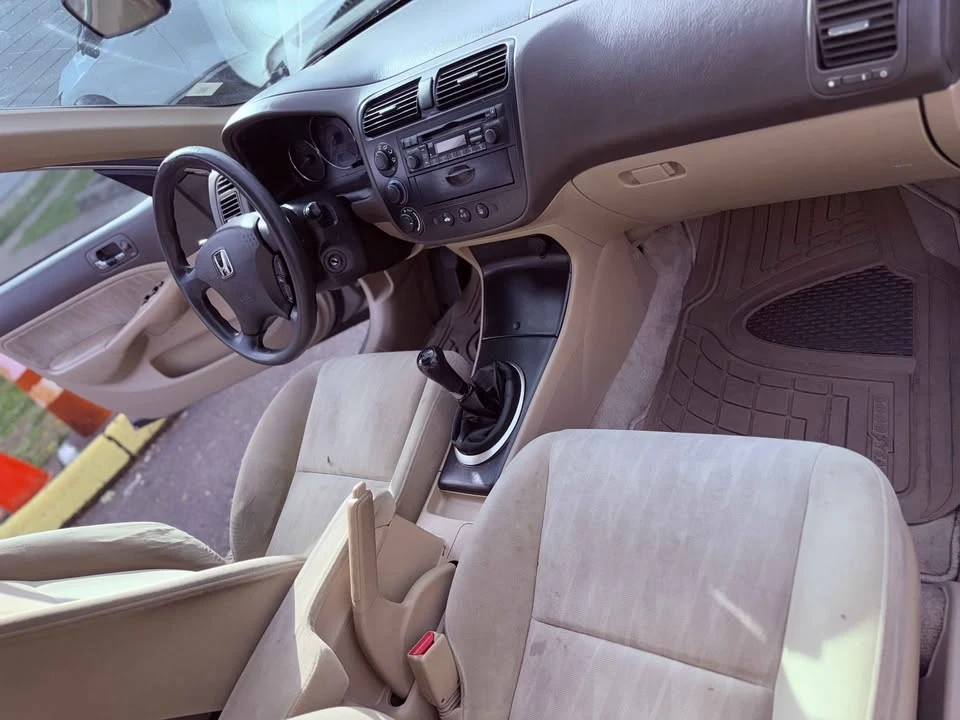 2004 Honda Civic 7th Gen - Image 8 of 10