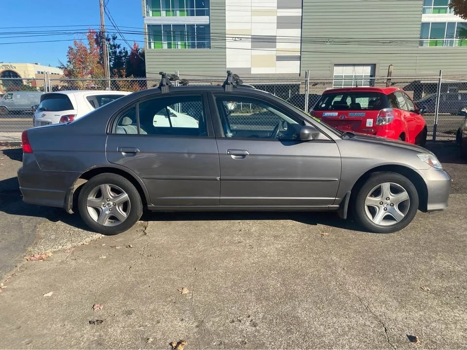 2004 Honda Civic 7th Gen - Image 4 of 11