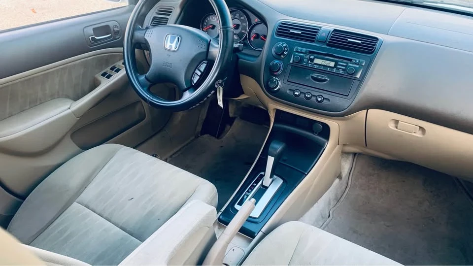 2004 Honda Civic 7th Gen - Image 5 of 8