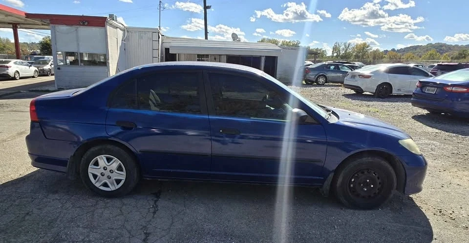 2004 Honda Civic 7th Gen - Image 4 of 8