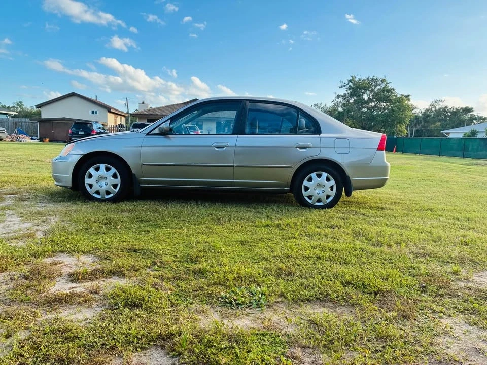 2004 Honda Civic 7th Gen - Image 7 of 11