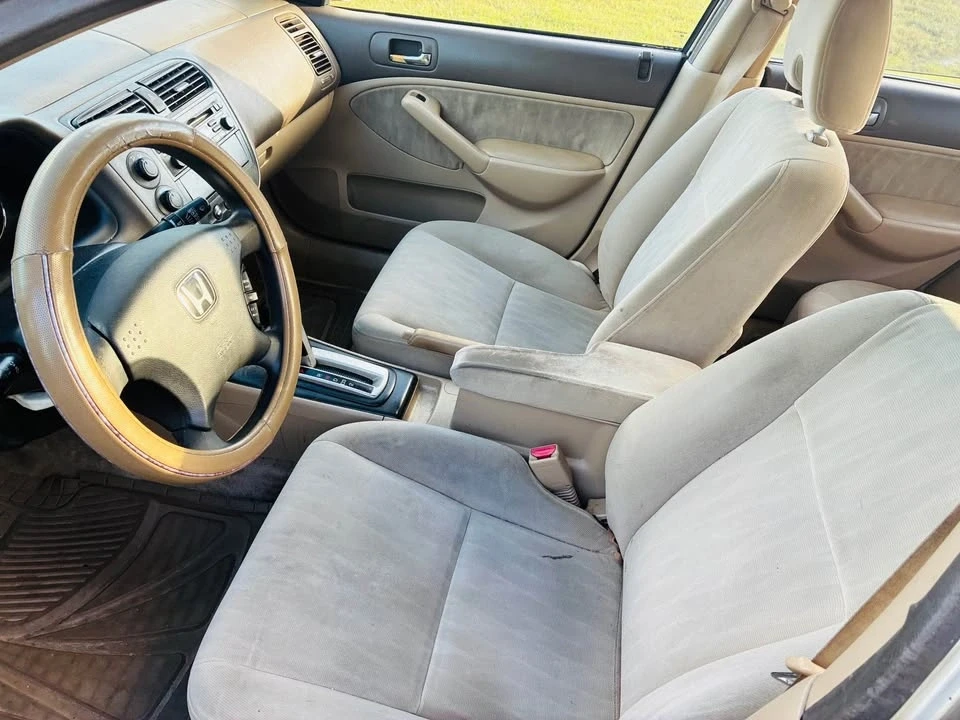 2004 Honda Civic 7th Gen - Image 9 of 11