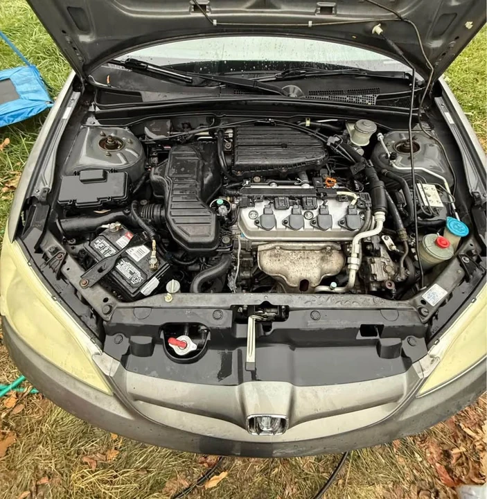 2004 Honda Civic 7th Gen - Image 3 of 4