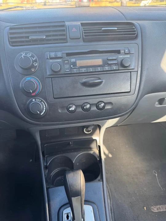 2004 Honda Civic 7th Gen - Image 11 of 11