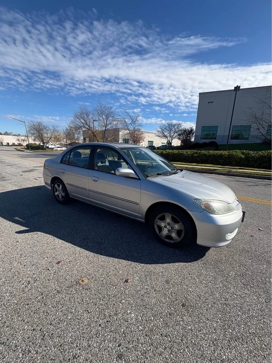 2004 Honda Civic 7th Gen - Image 3 of 9