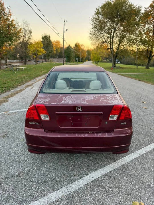 2004 Honda Civic 7th Gen - Image 2 of 13