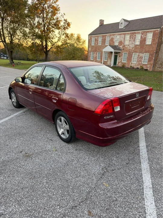 2004 Honda Civic 7th Gen - Image 5 of 13