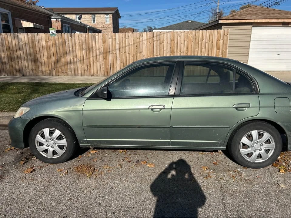 2004 Honda Civic 7th Gen - Image 2 of 5