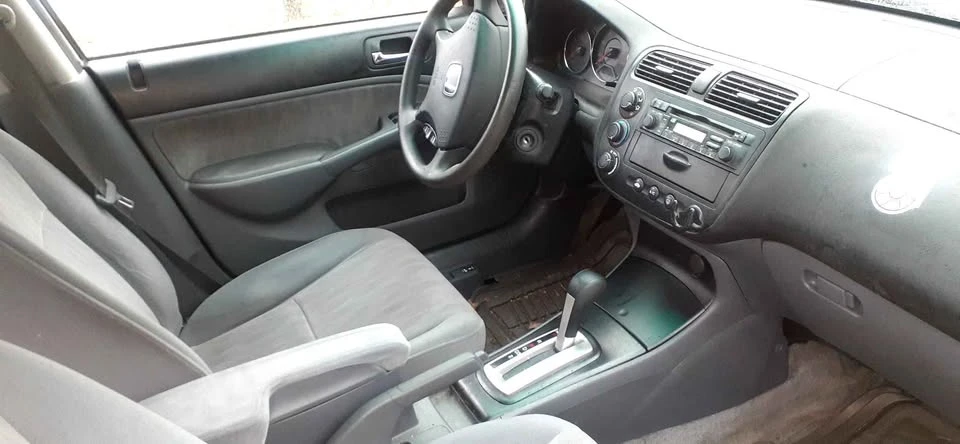 2004 Honda Civic 7th Gen - Image 10 of 12