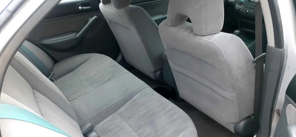 2004 Honda Civic 7th Gen - Image 11 of 12