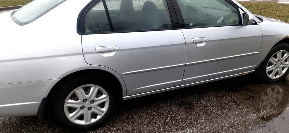 2004 Honda Civic 7th Gen - Image 4 of 12