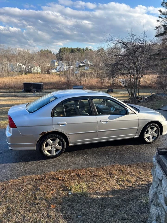 2004 Honda Civic 7th Gen - Image 5 of 20