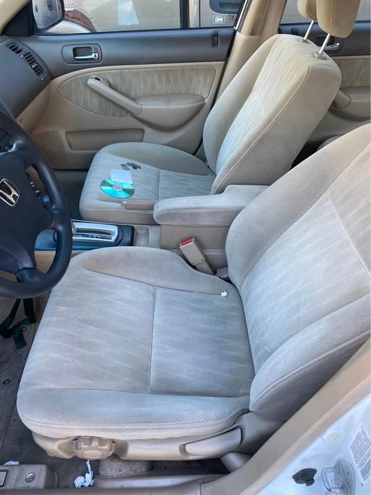 2004 Honda Civic 7th Gen - Image 2 of 8