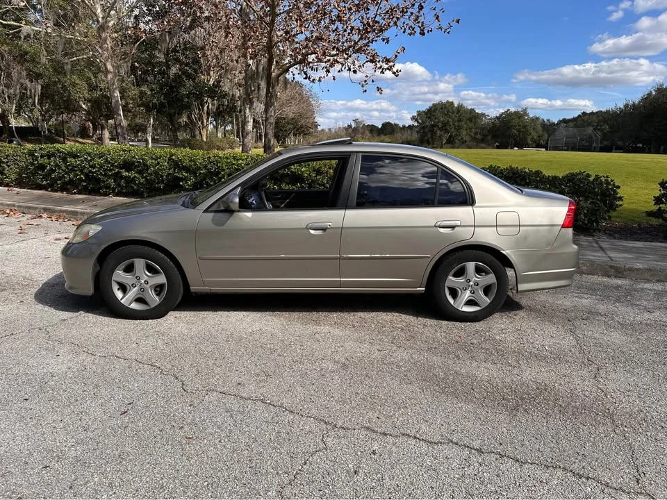 2004 Honda Civic 7th Gen - Image 7 of 13