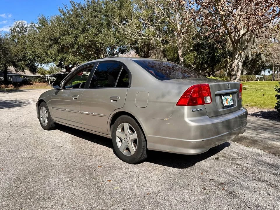 2004 Honda Civic 7th Gen - Image 6 of 13