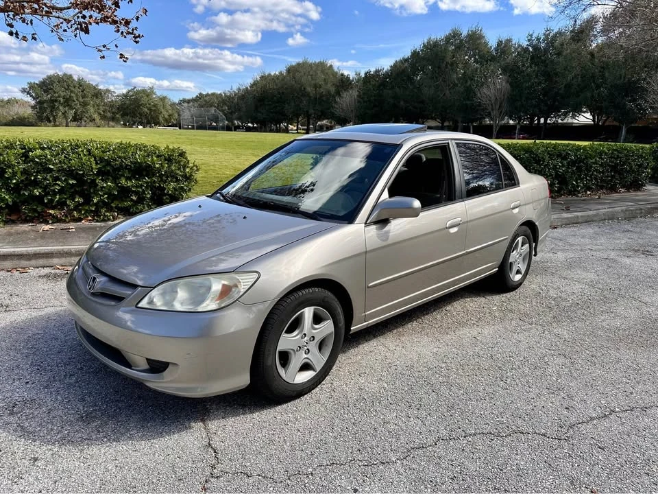 2004 Honda Civic 7th Gen - Image 9 of 13