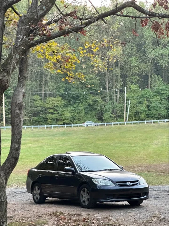 2004 Honda Civic 7th Gen - Image 3 of 13