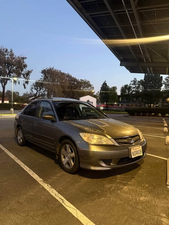 2004 Honda Civic 7th Gen - Image 4 of 8