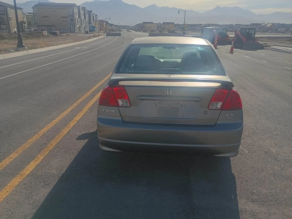 2004 Honda Civic 7th Gen - Image 7 of 9