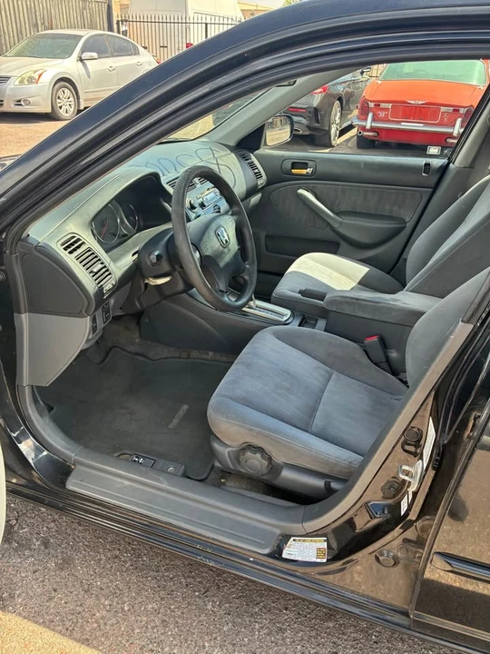 2004 Honda Civic 7th Gen - Image 3 of 5