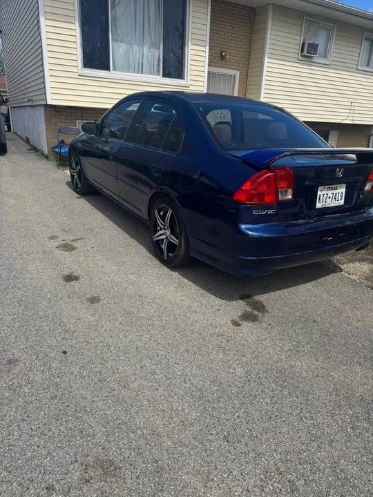 2004 Honda Civic 7th Gen - Image 3 of 6