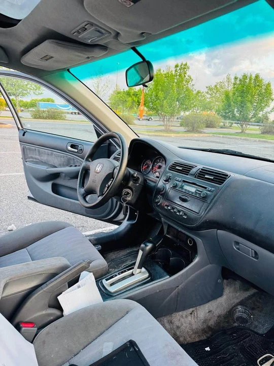2004 Honda Civic 7th Gen - Image 4 of 6