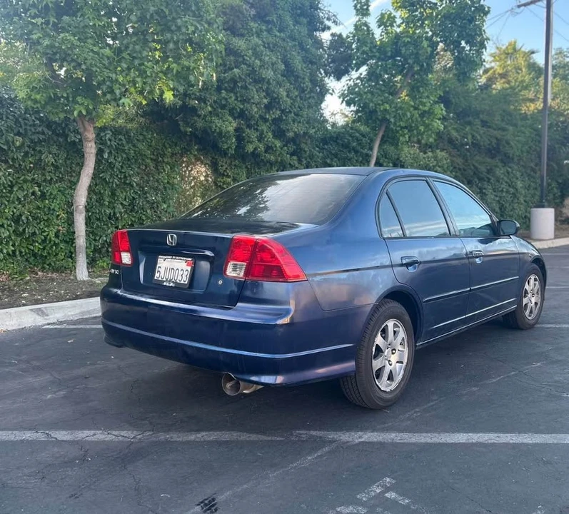 2004 Honda Civic 7th Gen - Image 8 of 9