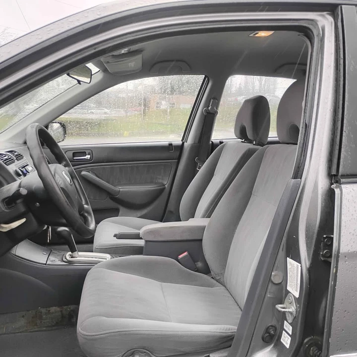2004 Honda Civic 7th Gen - Image 10 of 12